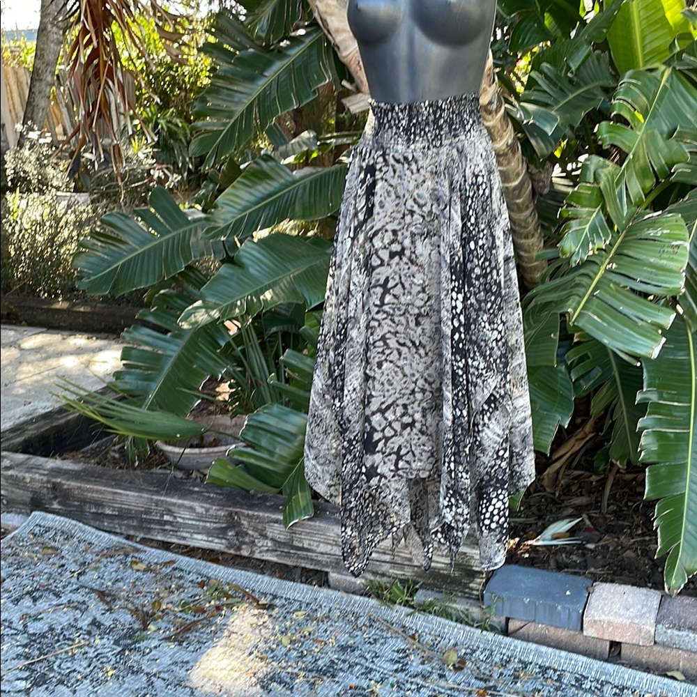 animal, print, snake print, asymmetric handkerchief, hem skirt